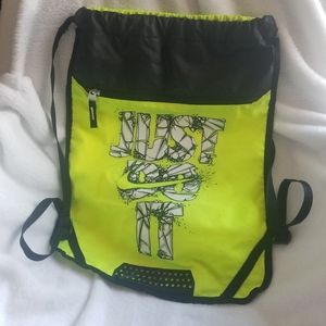 Nike drawstring sports bag unisex
